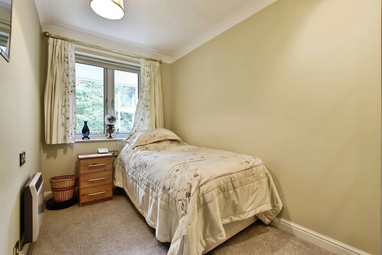 Racefield Road, Altrincham, WA14, photo 18