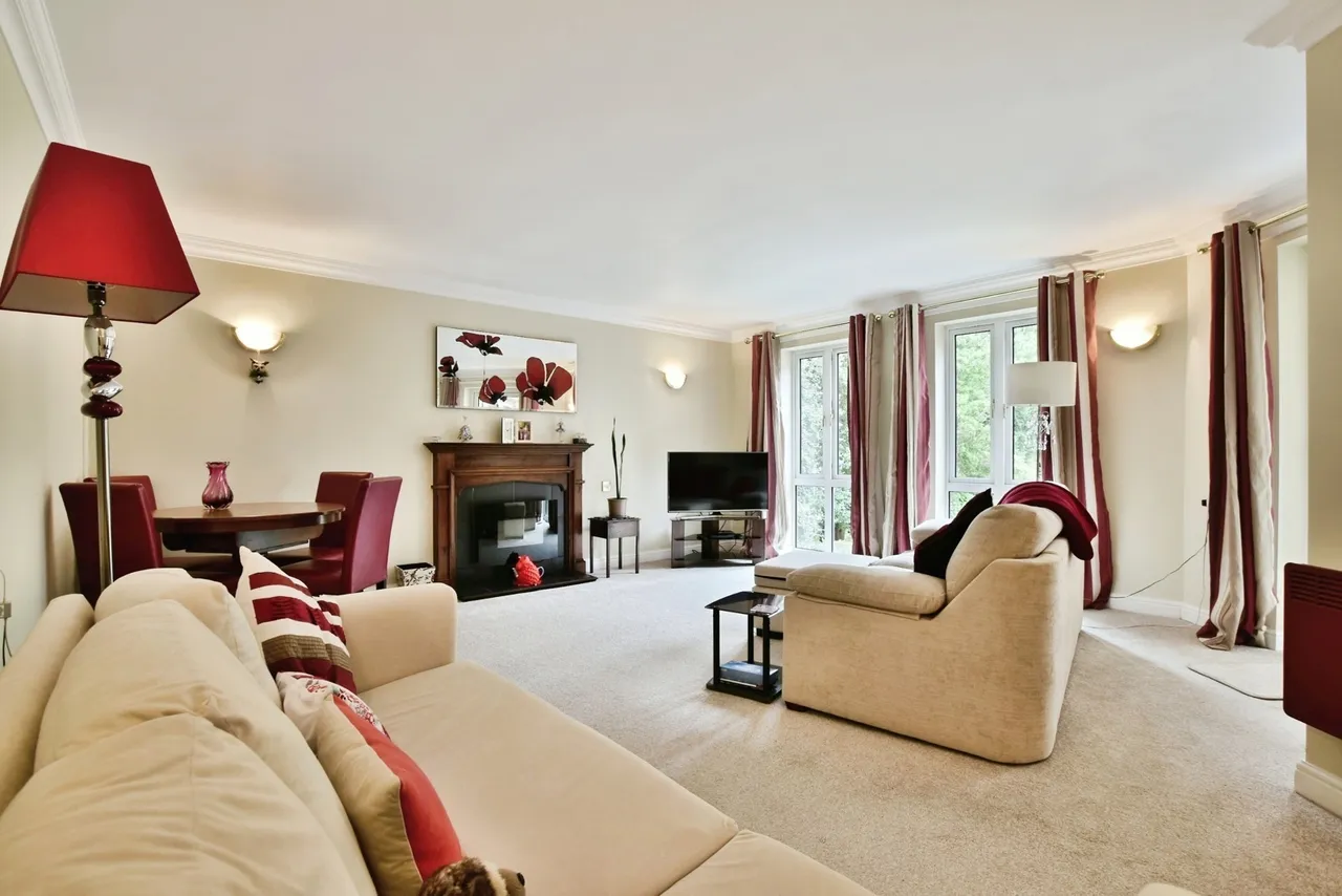 Racefield Road, Altrincham, WA14, photo 19