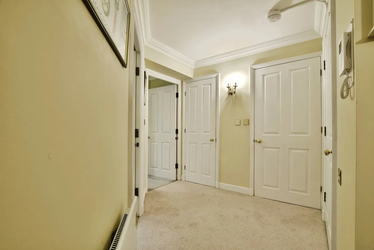 Racefield Road, Altrincham, WA14, photo 23