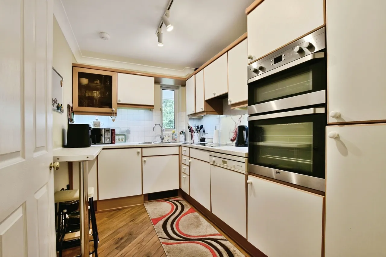 Racefield Road, Altrincham, WA14, photo 4