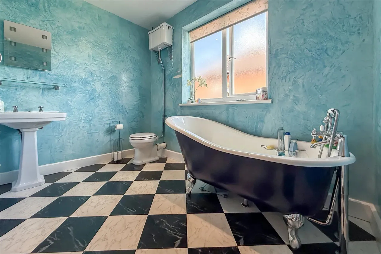 Laburnum Grove, St. Albans, Hertfordshire, AL2 3HQ, photo 10