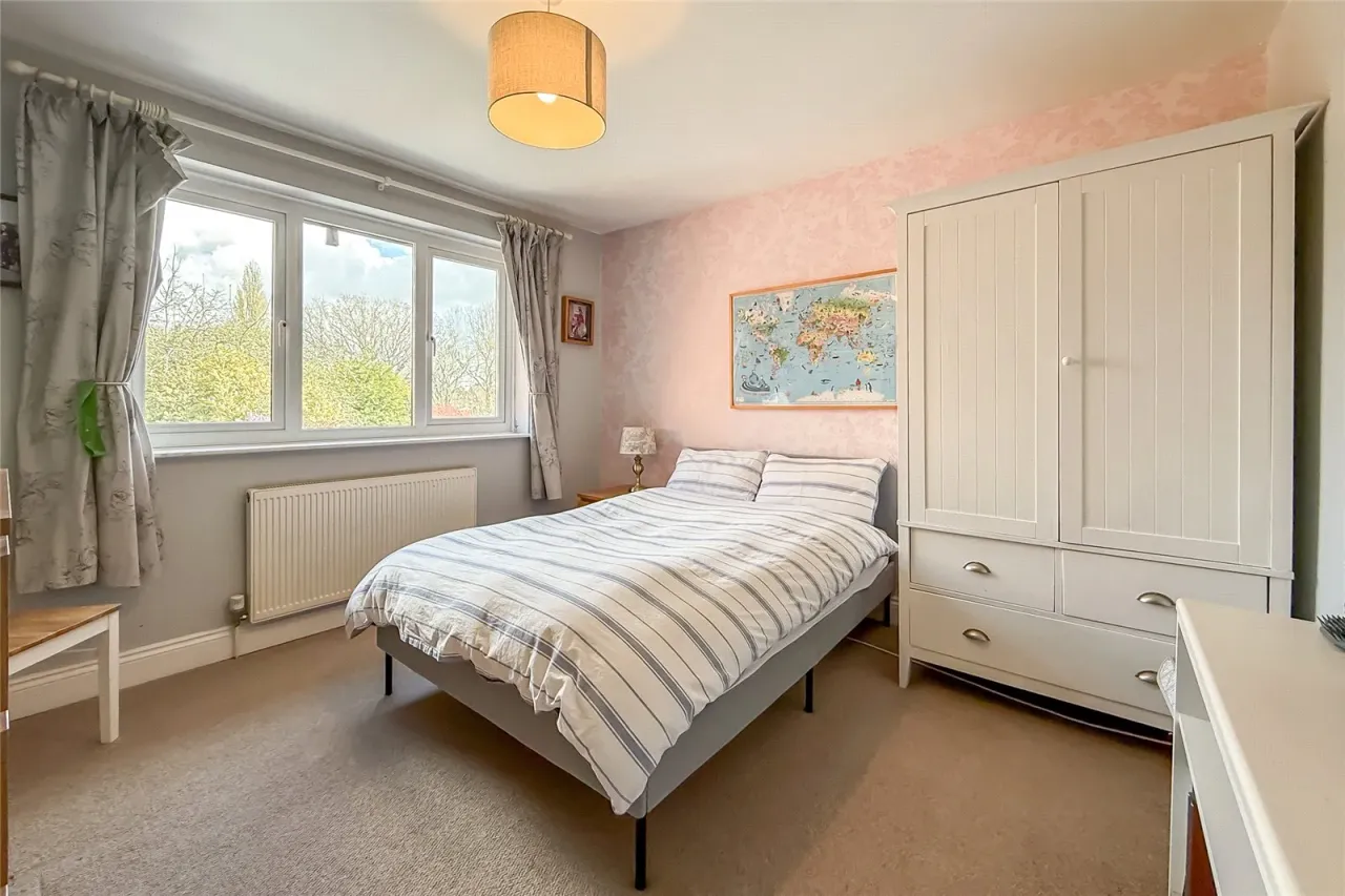Laburnum Grove, St. Albans, Hertfordshire, AL2 3HQ, photo 11