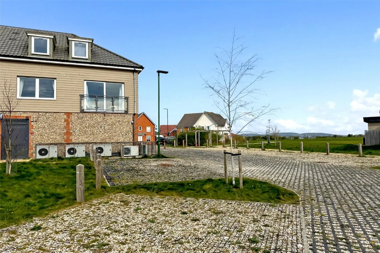 Littlehampton, BN17, photo 21