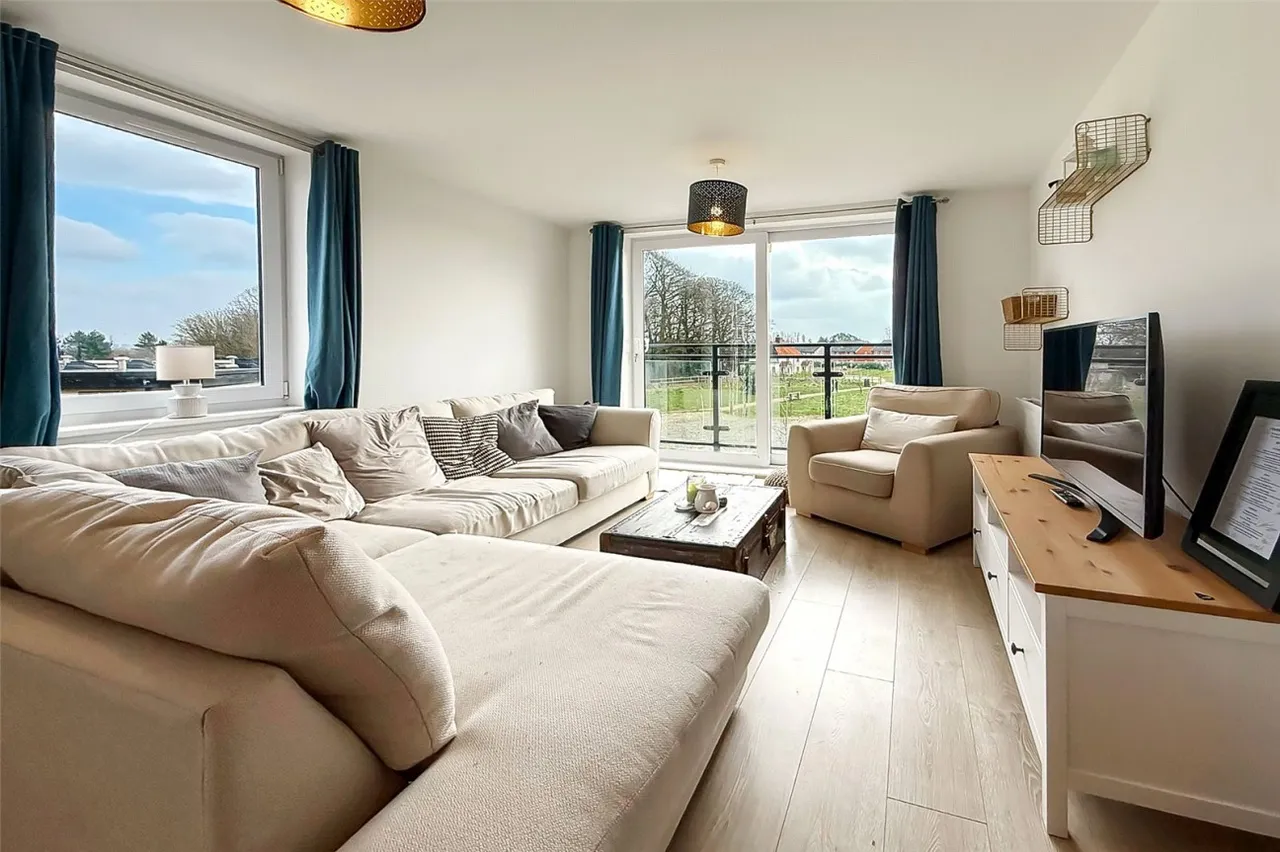 2 bed property for sale, Littlehampton, BN17