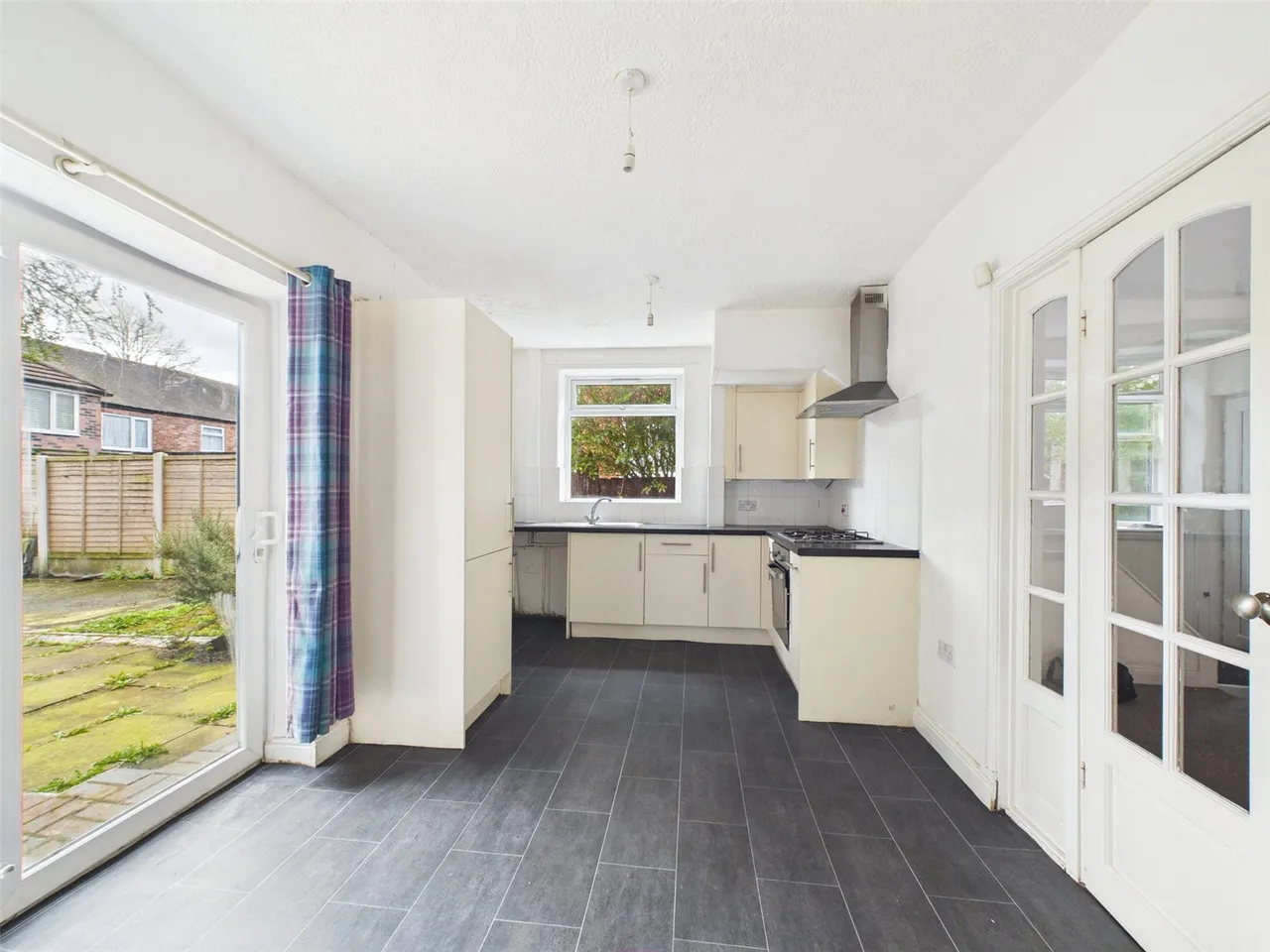 St. James Road, Salford, Greater Manchester, M7 4XP, photo 5