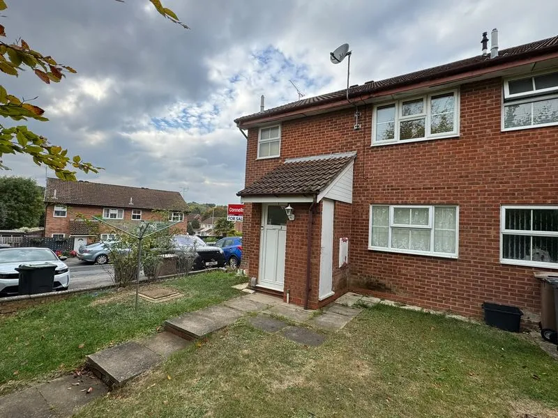 1 bed flat for sale, Campania Grove, Luton, LU3