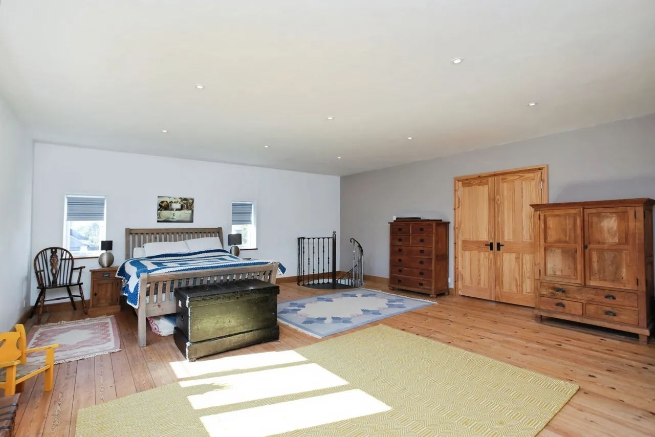 Barnets Hill, Peasmarsh, TN31, photo 8