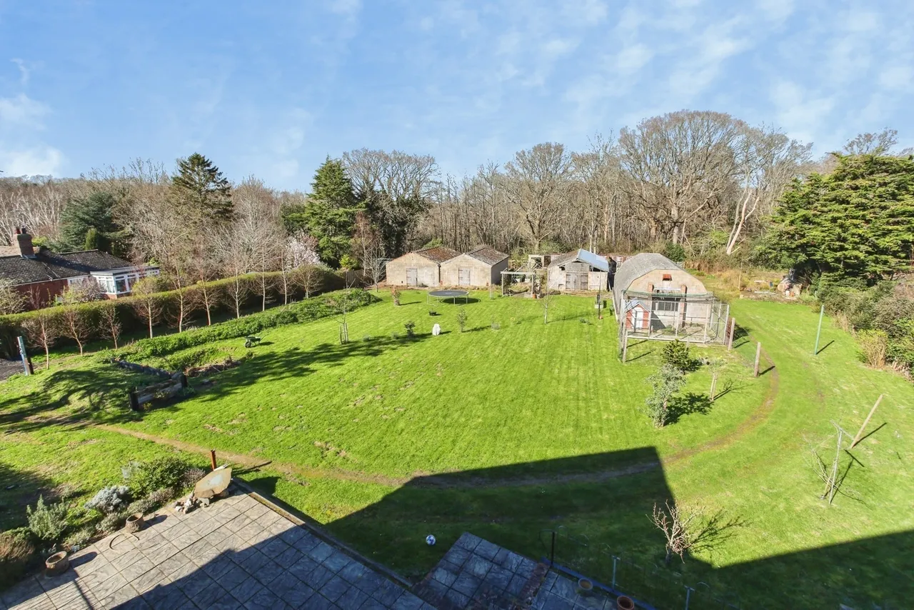 Barnets Hill, Peasmarsh, TN31, photo 5
