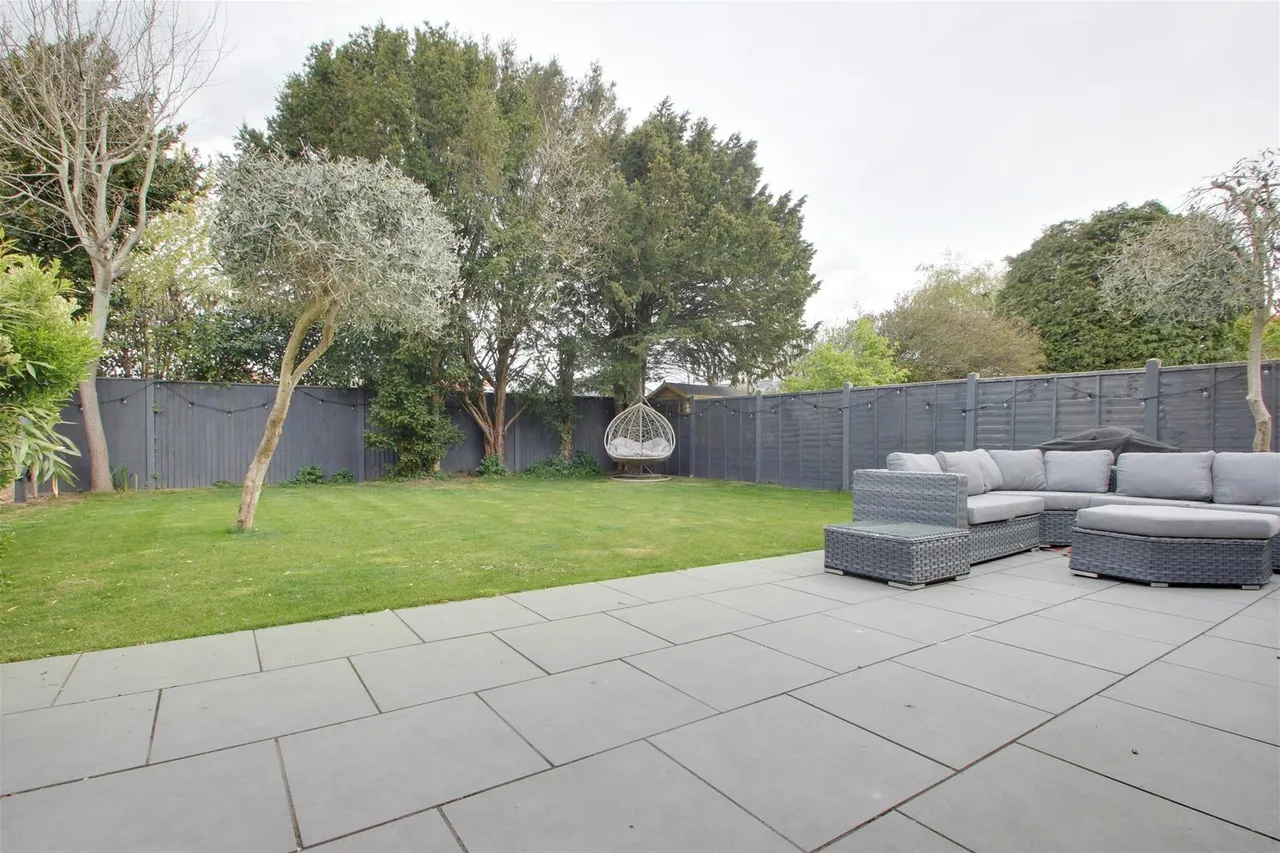 Ilex Way, Goring-By-Sea, Worthing, photo 24