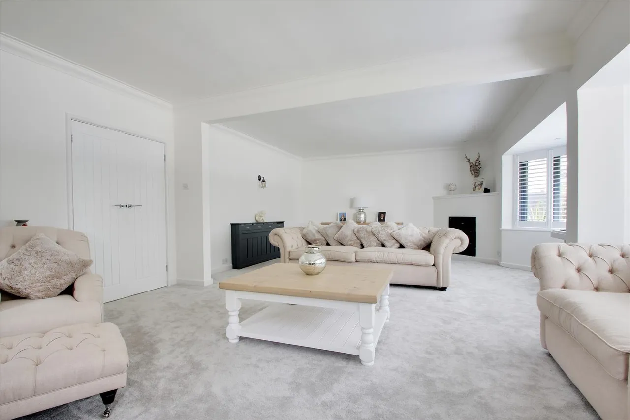 Ilex Way, Goring-By-Sea, Worthing, photo 3