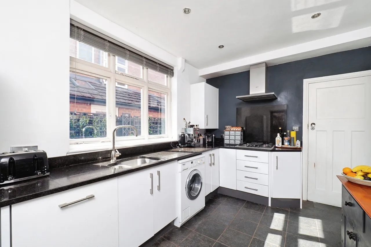 St. Leonards Drive, Wollaton, Nottingham, NG8, photo 8