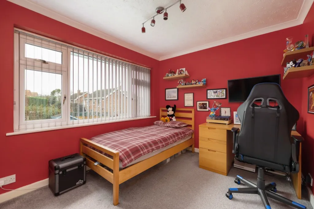 Hillcroft Road, Herne Bay, photo 11