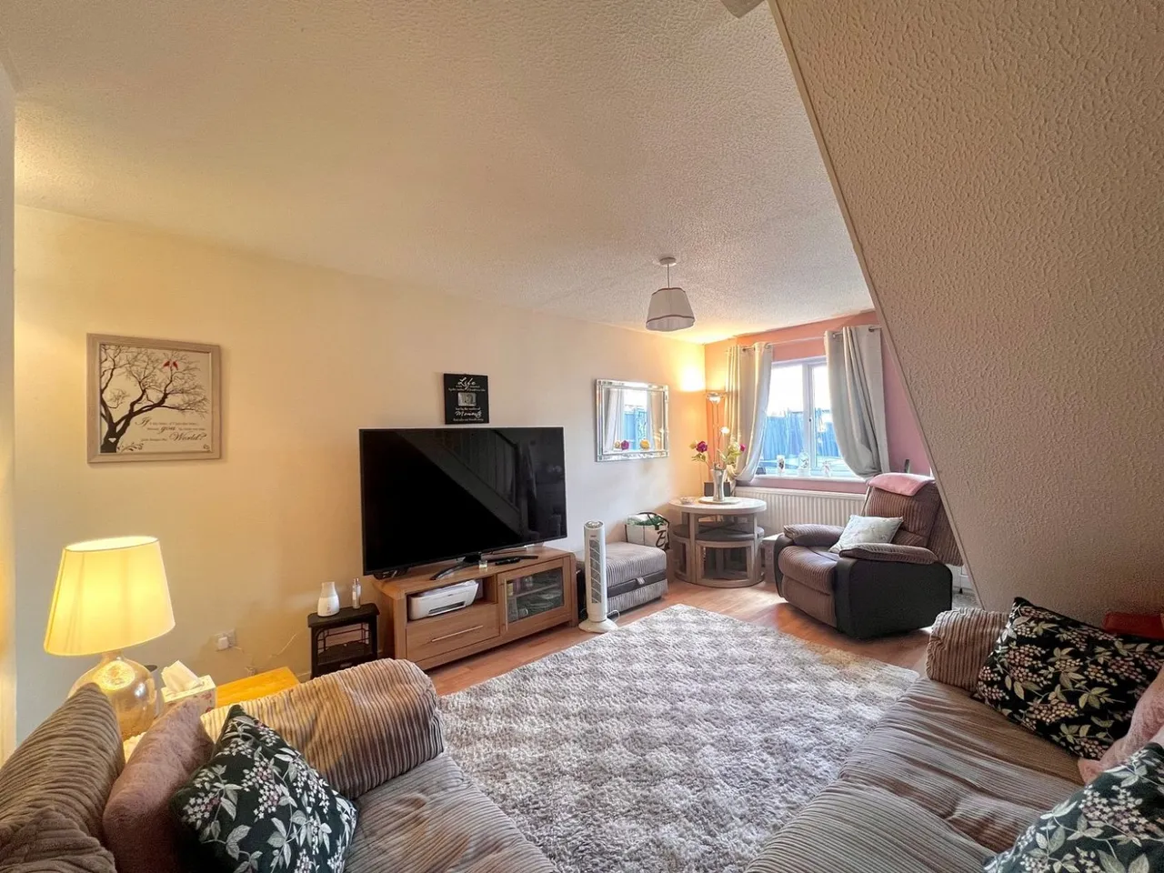 Chequers Close, Hereford, photo 3