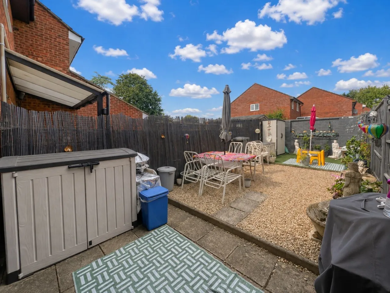 Chequers Close, Hereford, photo 19