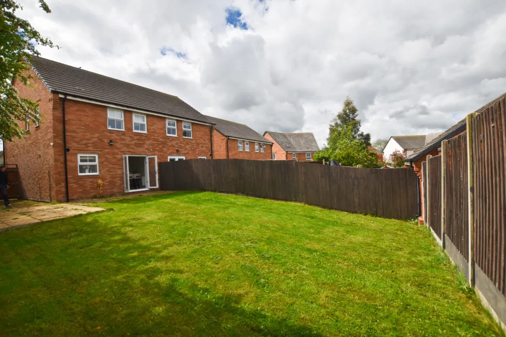 Oakley Road, Market Drayton, photo 14