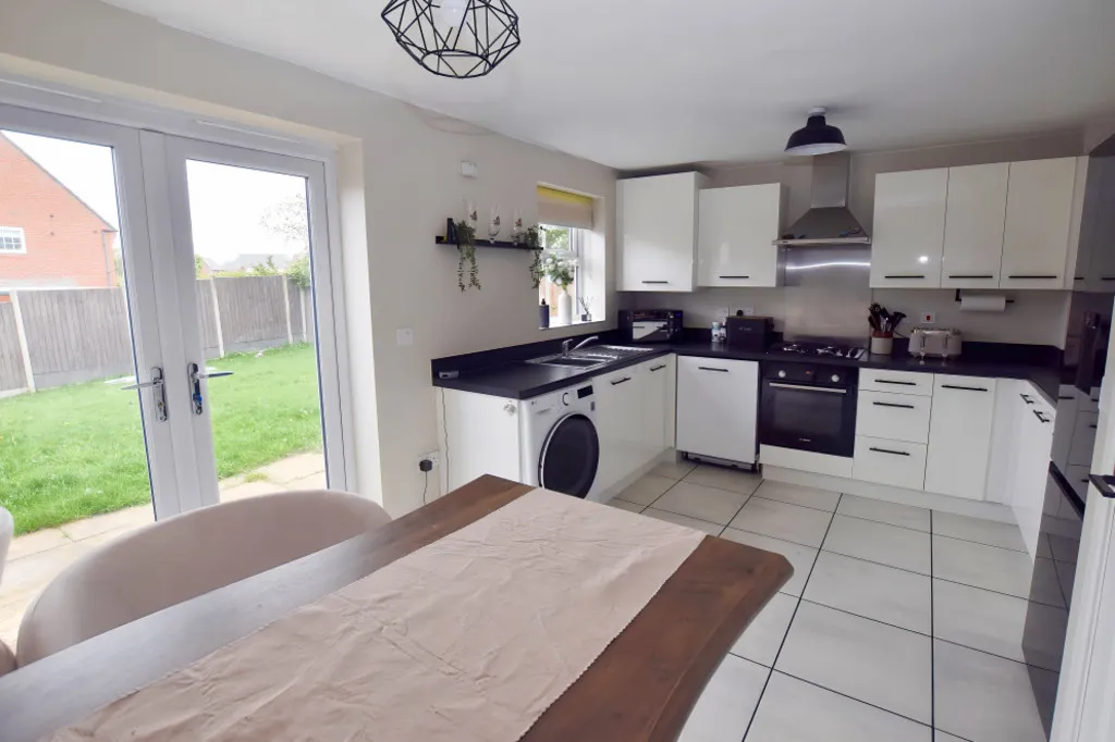 Oakley Road, Market Drayton, photo 2