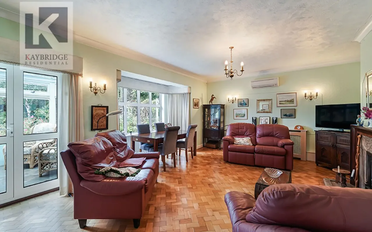 Kingsmead Avenue, Worcester Park, KT4, photo 3
