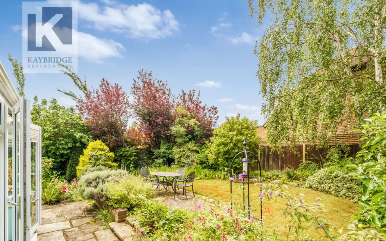Kingsmead Avenue, Worcester Park, KT4, photo 11