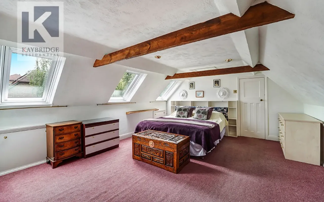 Kingsmead Avenue, Worcester Park, KT4, photo 16