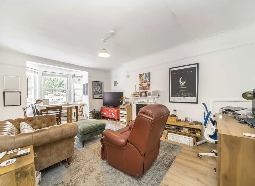 Caversham Road, Kentish Town, NW5, photo 2