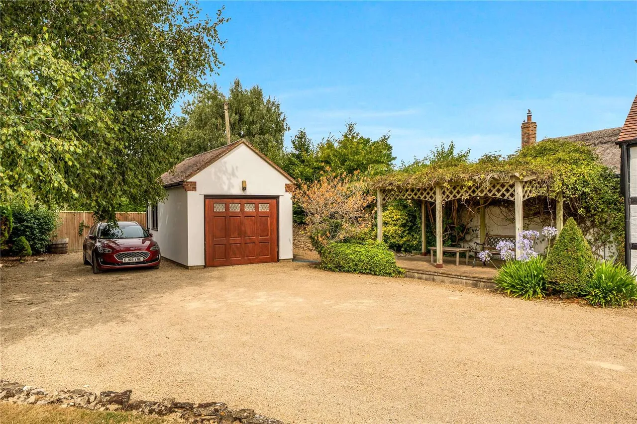 Church Street, Bredon, GL20, photo 13