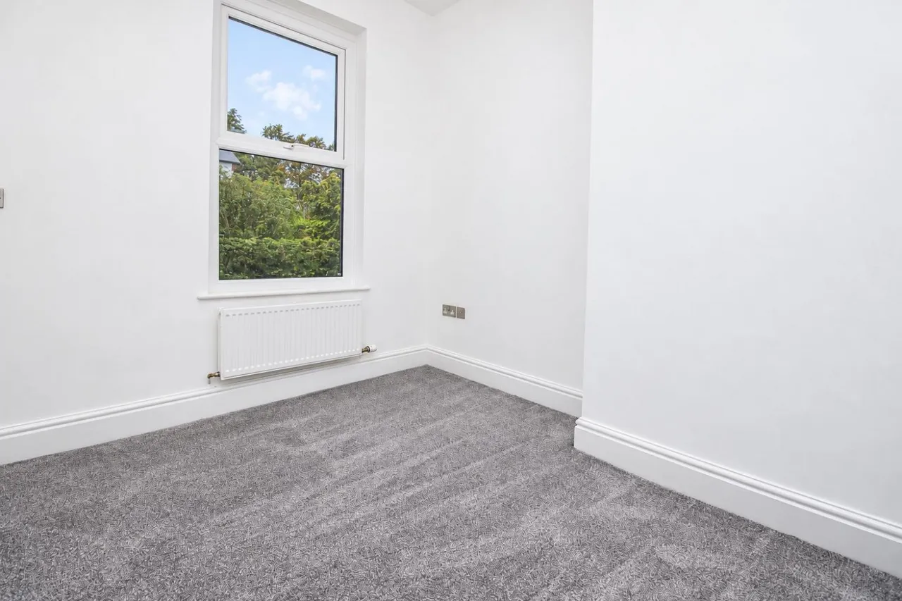 Falcon Avenue, Darwen, BB3, photo 9