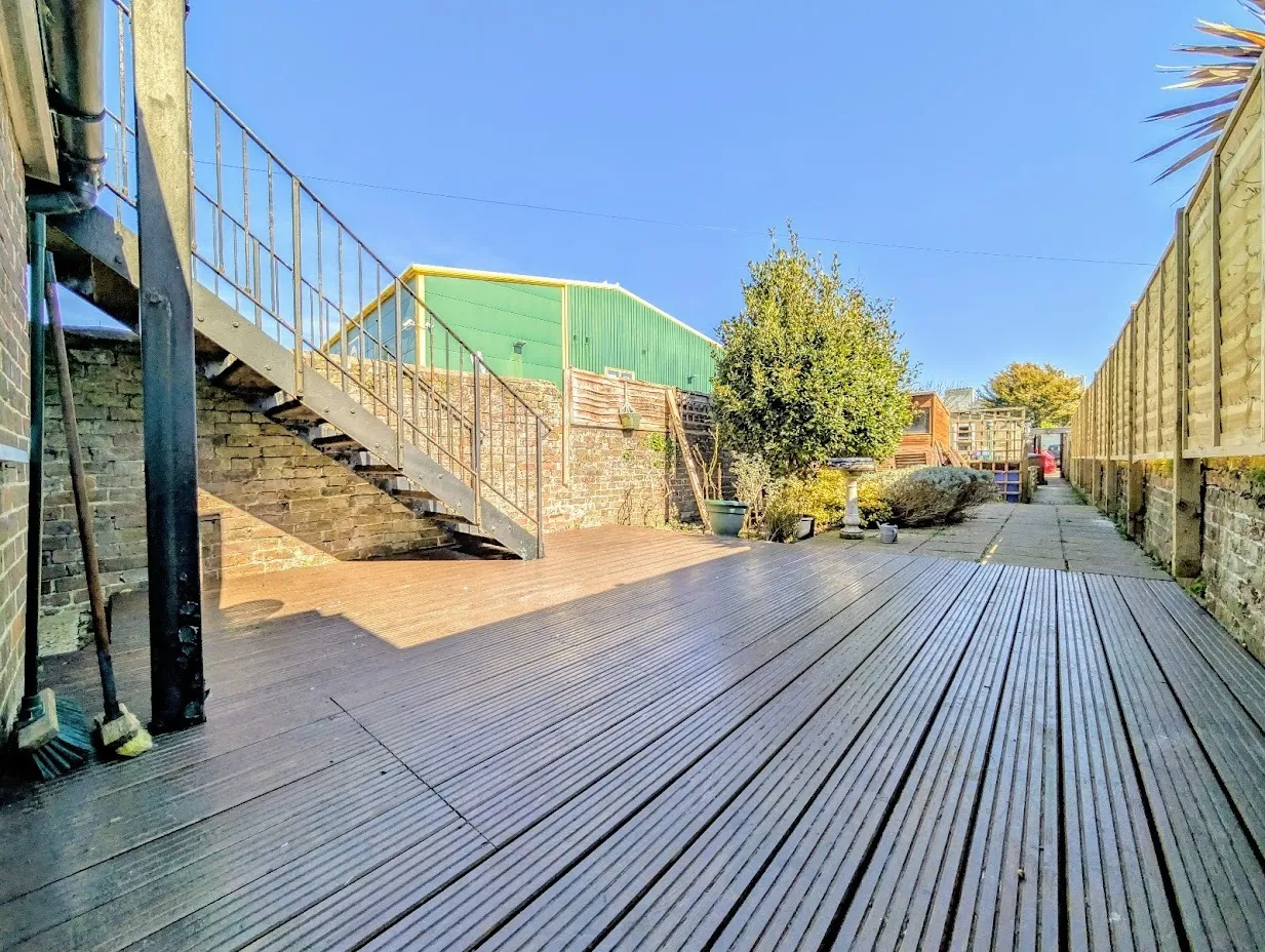 Pier Road, LITTLEHAMPTON, photo 2