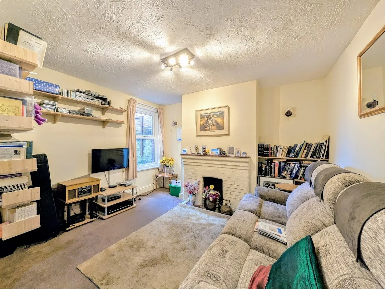 Pier Road, LITTLEHAMPTON, photo 3
