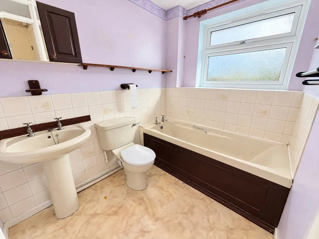 Greenwood Park, Hednesford, WS12, photo 5