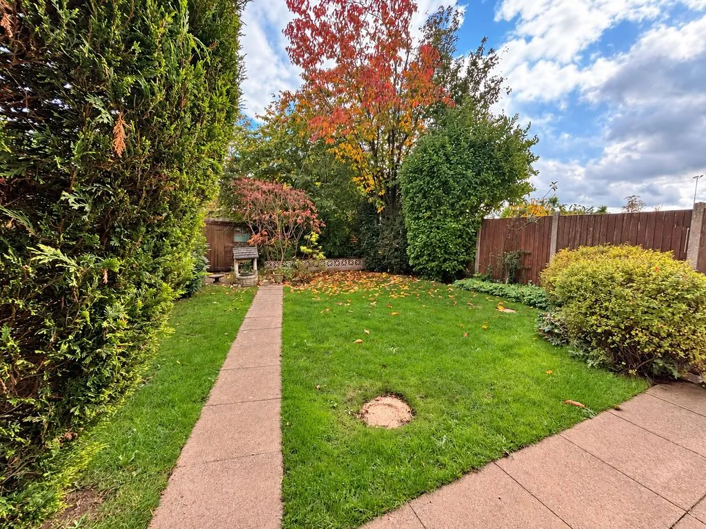 Greenwood Park, Hednesford, WS12, photo 9