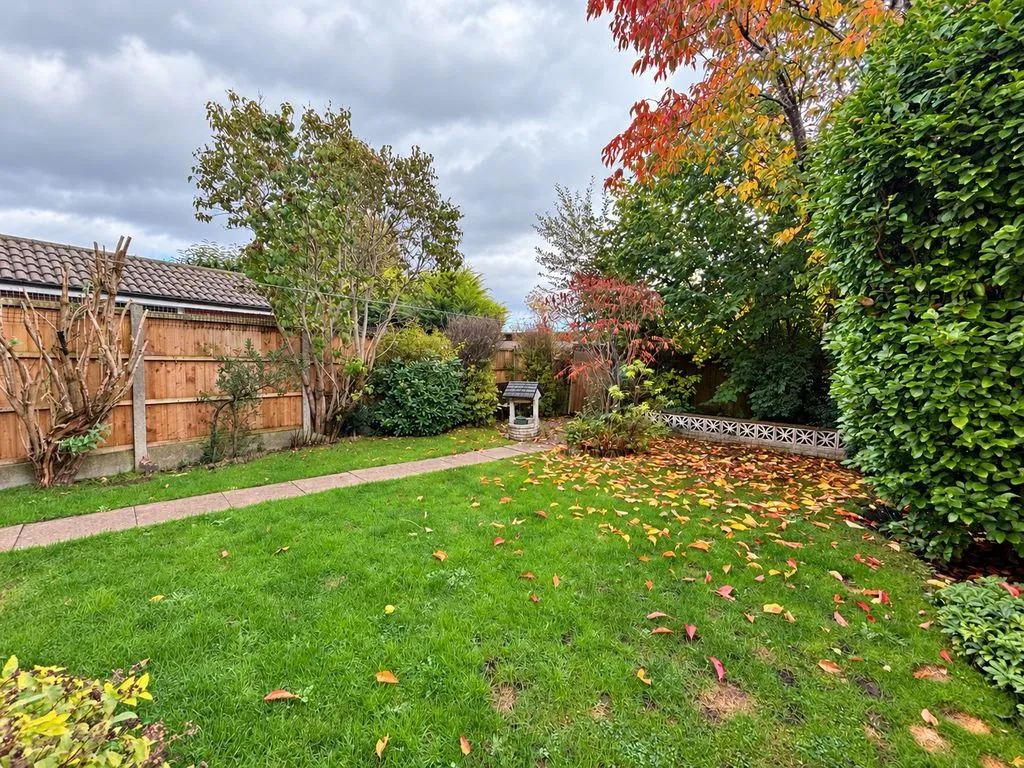Greenwood Park, Hednesford, WS12, photo 8