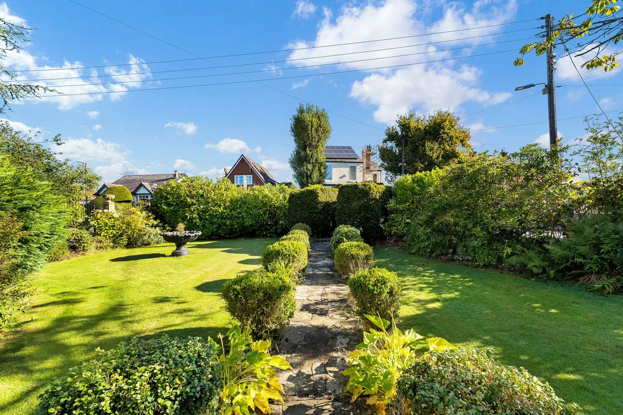 Glazebrook Lane, Glazebrook, Warrington, Warrington, WA3 5AY, photo 2