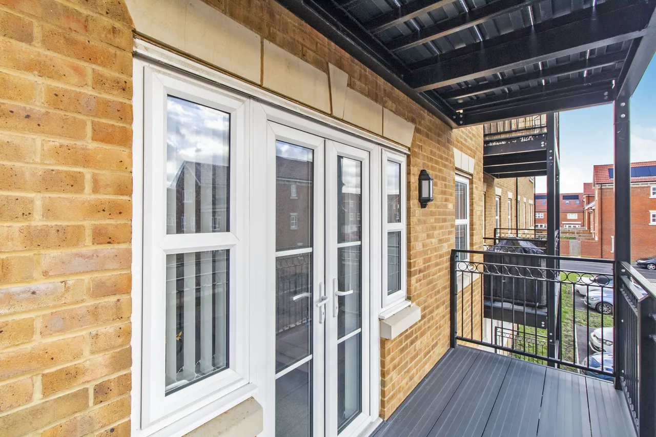 2 bed flat for sale, Richmer Road, Erith, DA8