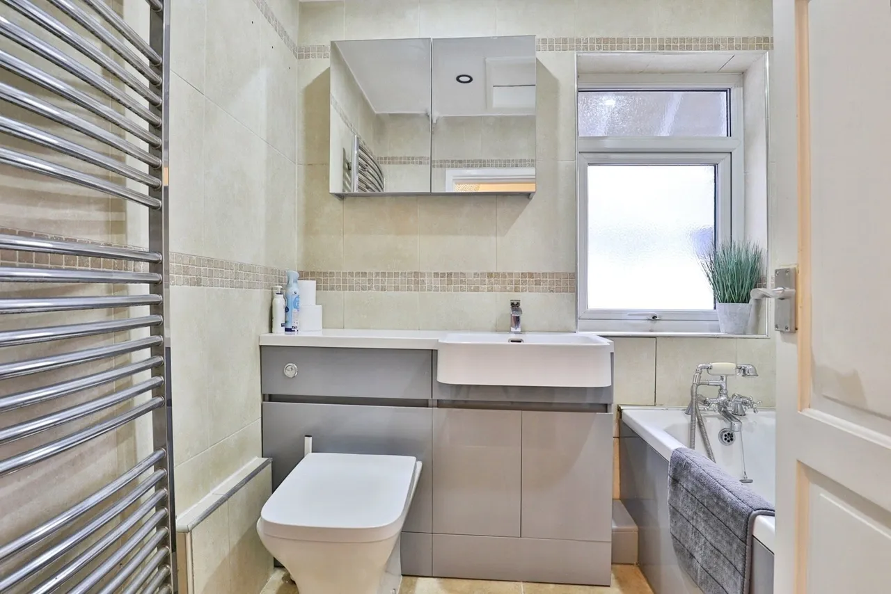 Commercial Road, Ashley Cross, BH14, photo 5