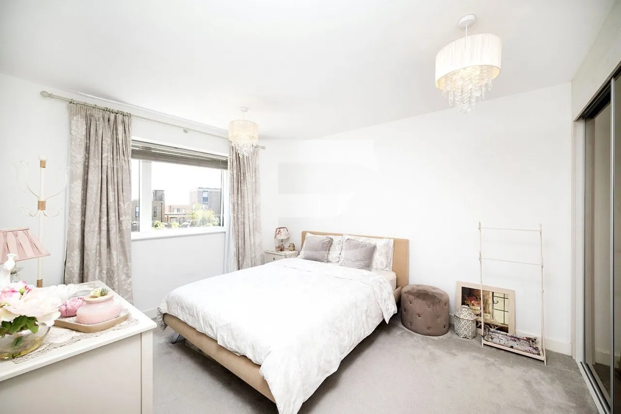 Delta Mews, Mill Hill, NW7, photo 8