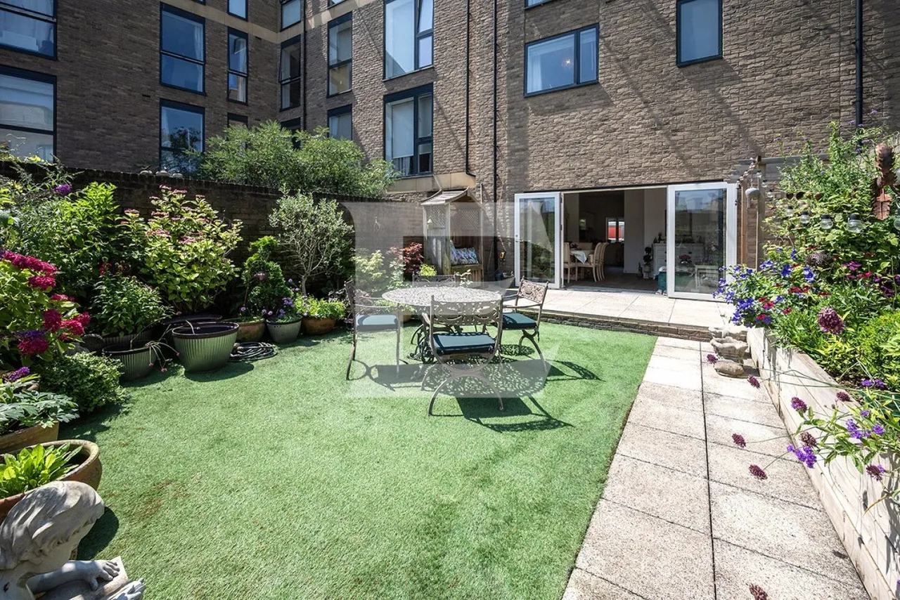 Delta Mews, Mill Hill, NW7, photo 4
