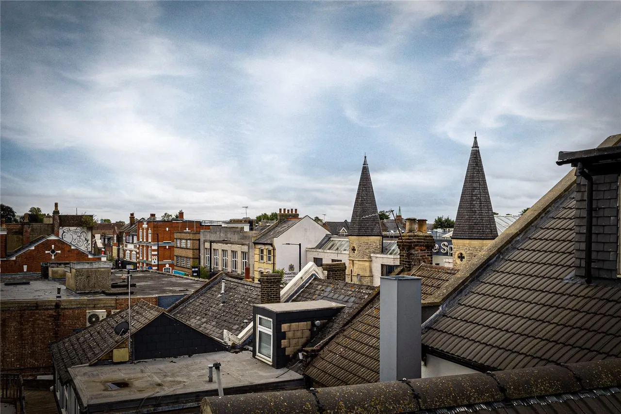 High Street, Barnet, EN5 5XP, photo 16