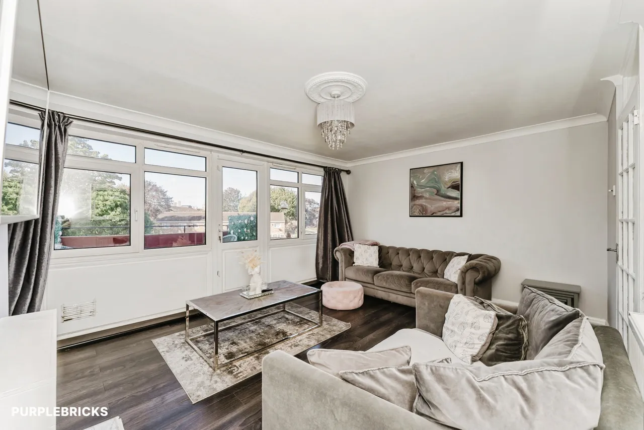 3 bed flat for sale, Ordnance Road, London, E16