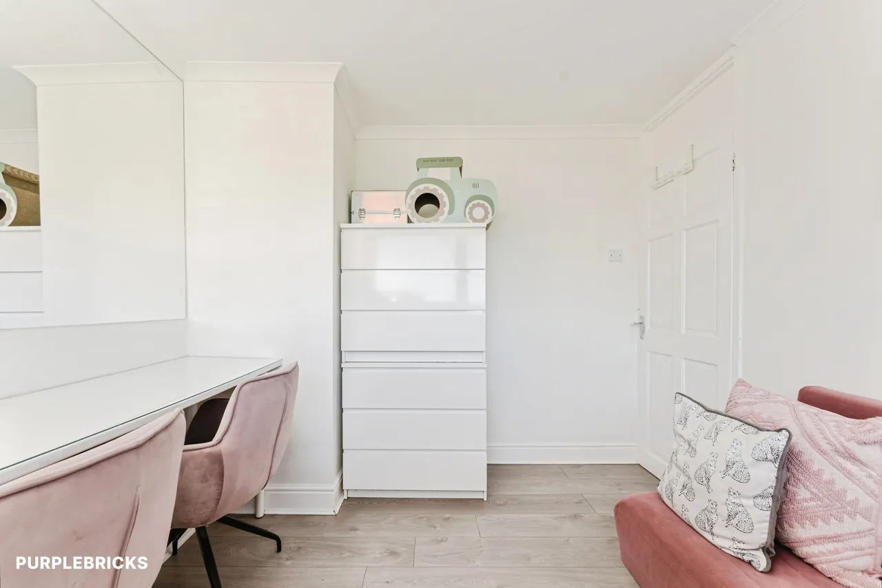 Ordnance Road, London, E16, photo 18