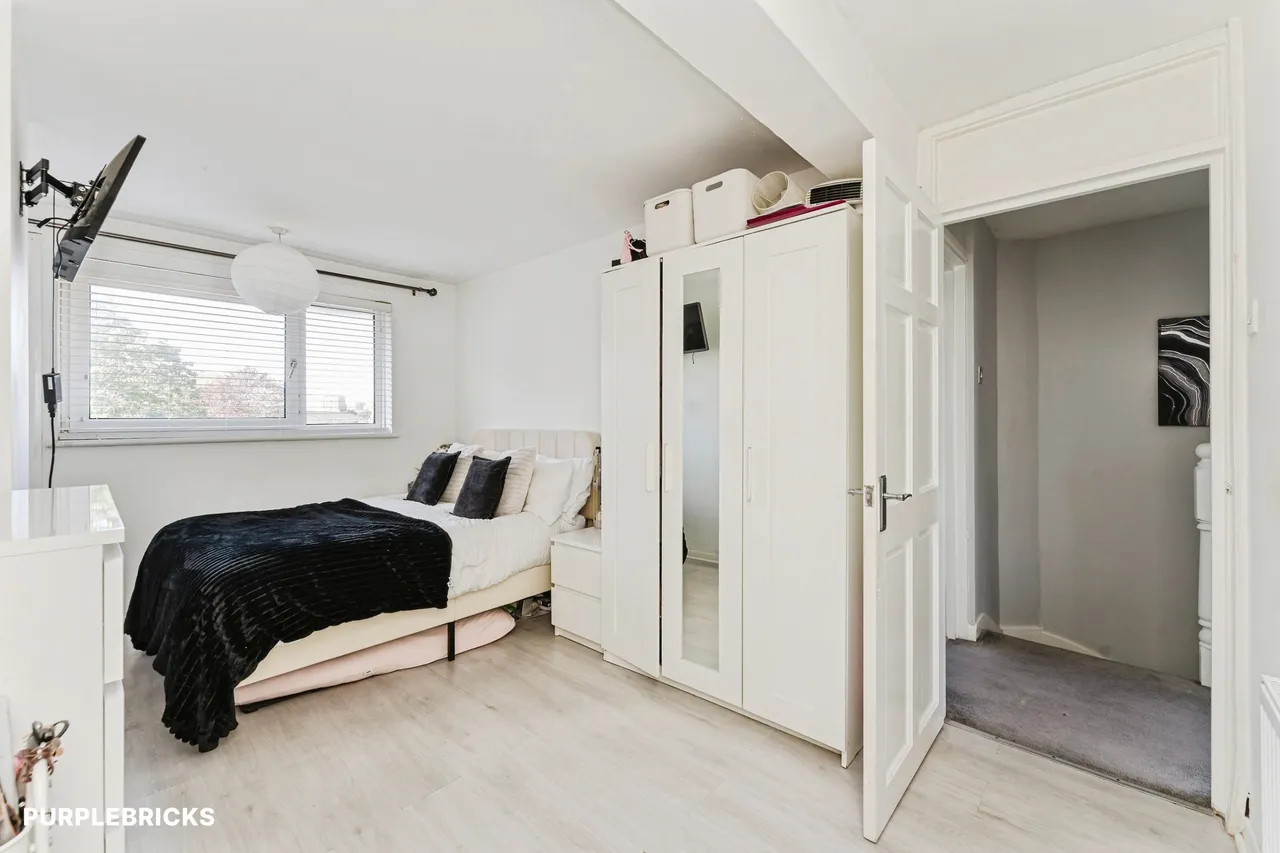 Ordnance Road, London, E16, photo 13