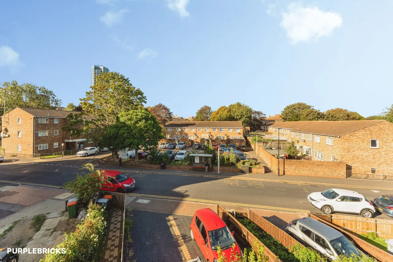 Ordnance Road, London, E16, photo 11