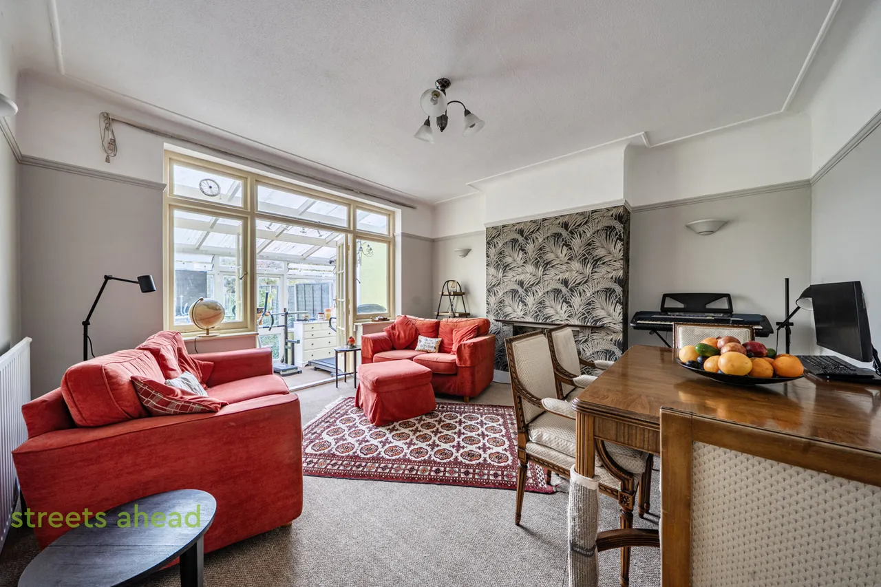 Whitethorn Gardens, Croydon, CR0, photo 3