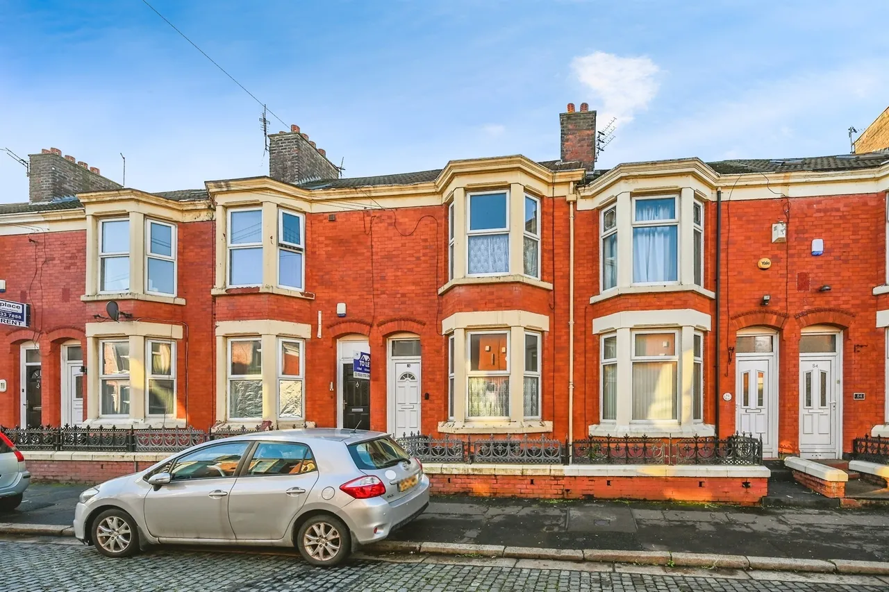 3 bed house for sale — Empress Road, Kensington, Liverpool