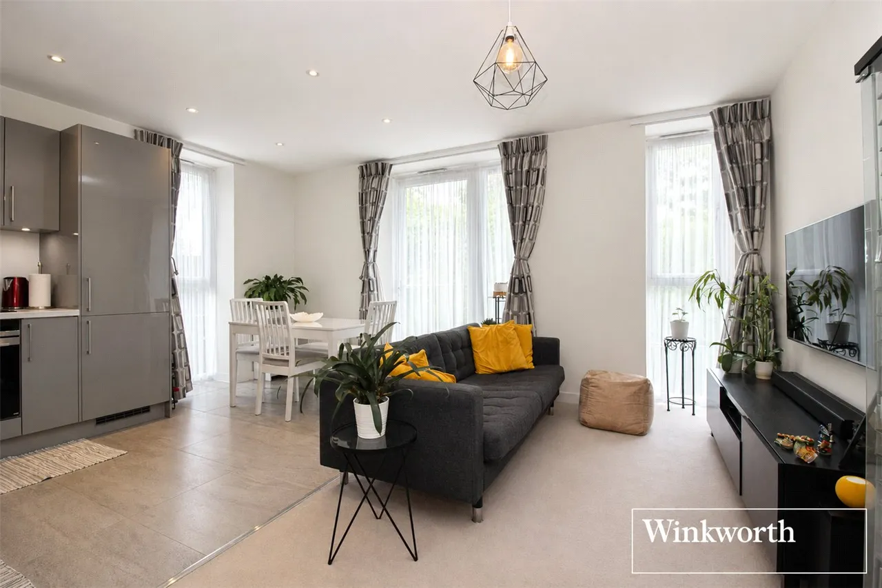Station Road, Borehamwood, Hertfordshire, WD6, photo 12