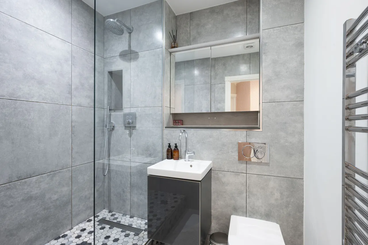 Southlands Drive, London, SW19, photo 15