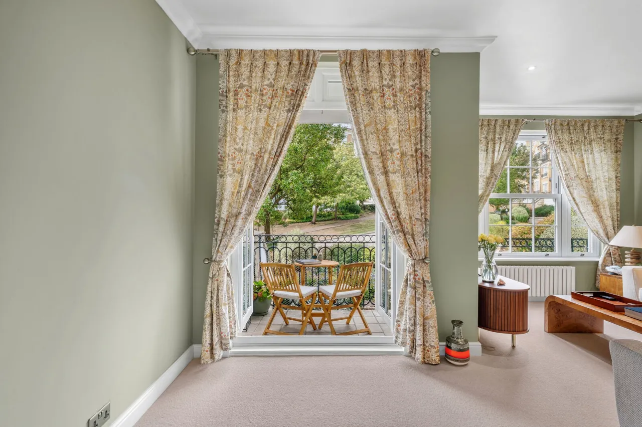 Southlands Drive, London, SW19, photo 10