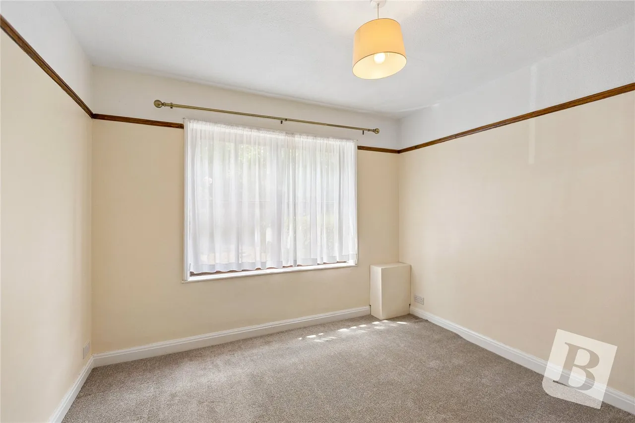 Crow Green Road, Pilgrims Hatch, CM15, photo 15