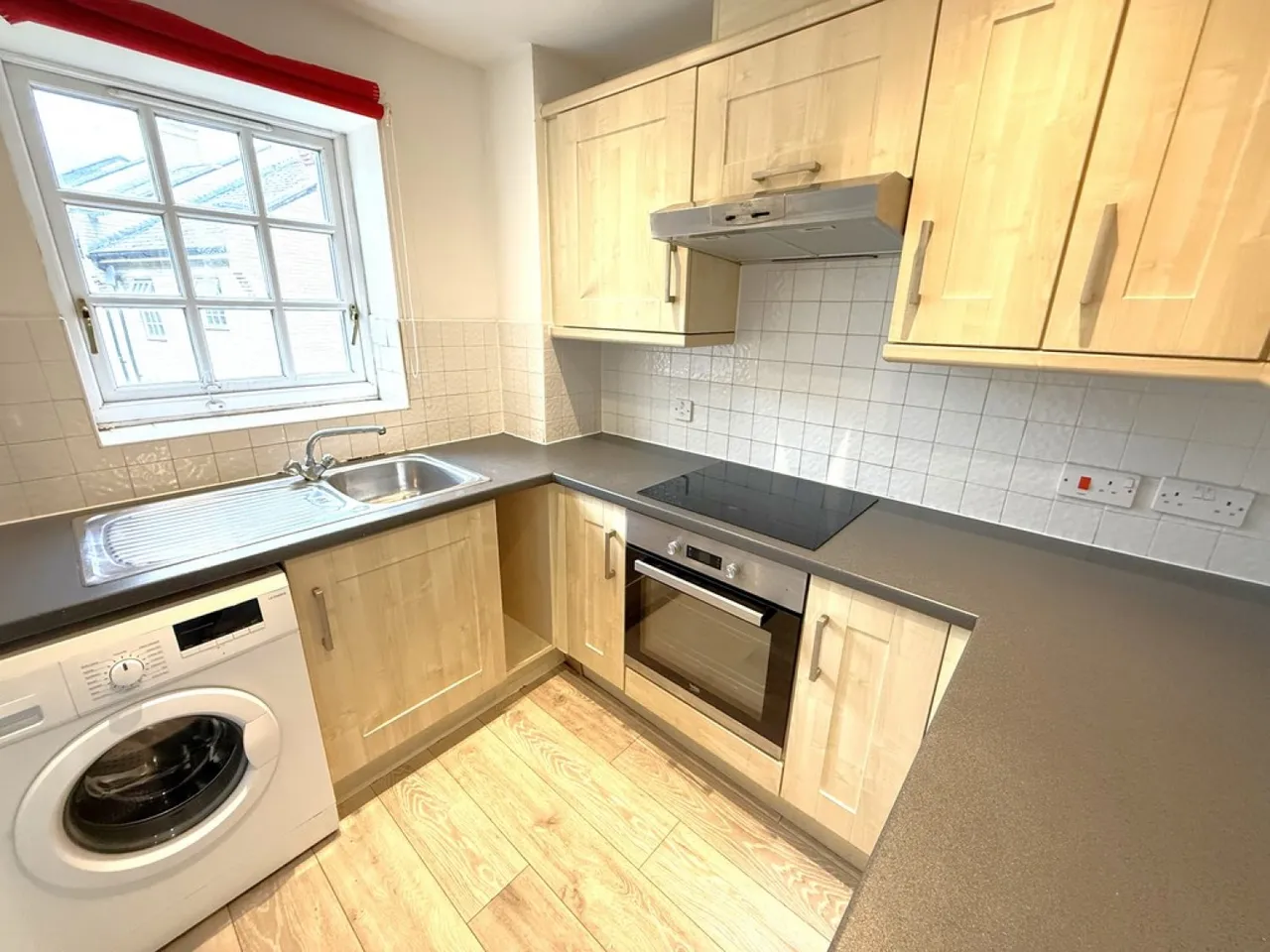Albany Gardens, Hythe, CO2, photo 3