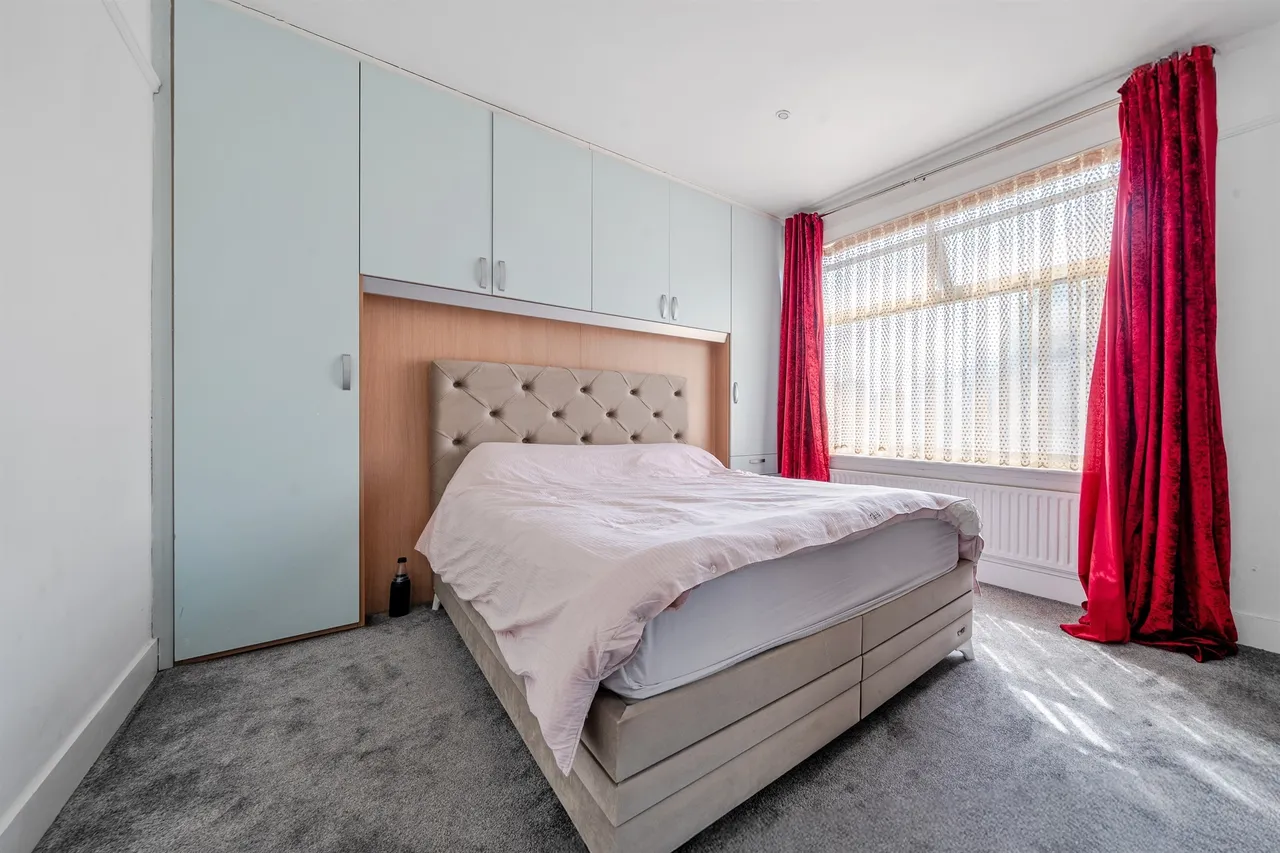 Sittingbourne Avenue, Enfield, EN1, photo 7
