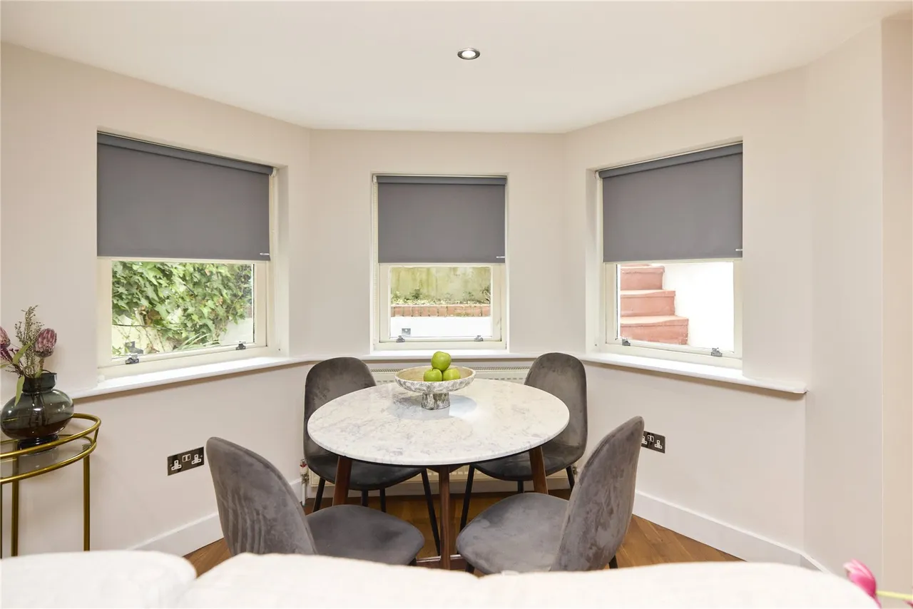 Mildenhall Road, London, E5, photo 13